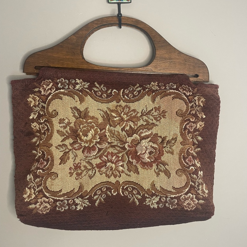70s Vintage Tapestry Carpet Bag with Wooden Handles handbag
